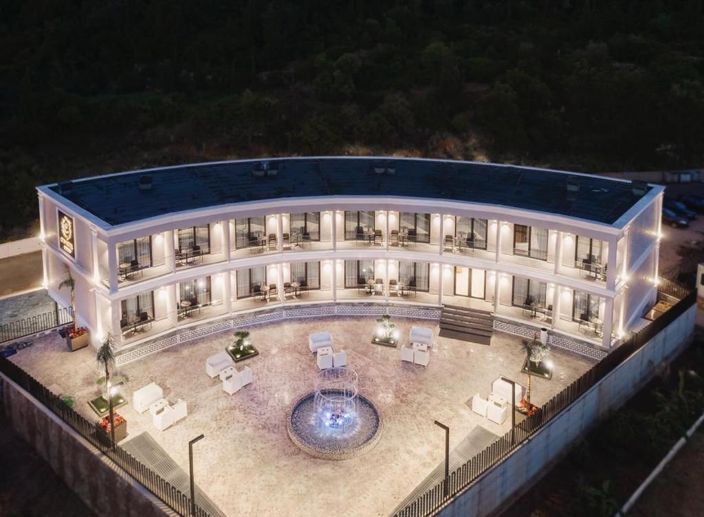 Ebbi Hotel Dhërmi 外观 照片